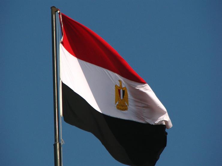 egyptian flag الحكومة المصرية “بلا ورق” و”سيستم العاصمة الجديدة” قيد التحميل