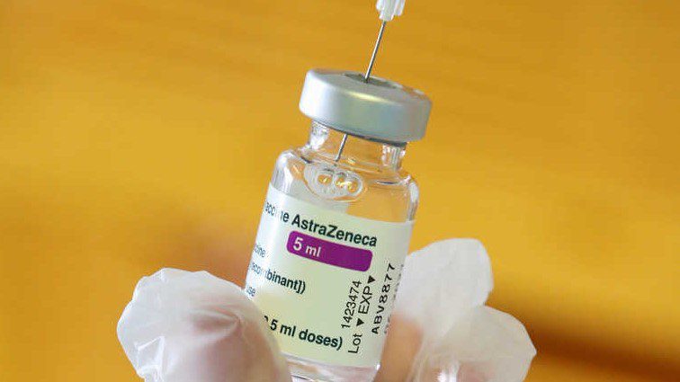 Astrazeneca جرعة ثالثة من لقاح استرازينيكا لمواجهة أوميكرون