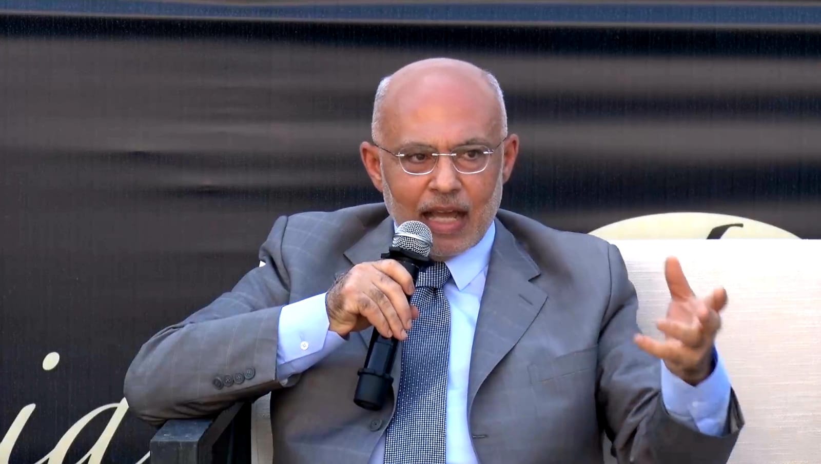 محمد فحيلي خاص بيروت 24 : شروط الاستفادة من تعميم ١٥٨ ومخالفة المصارف