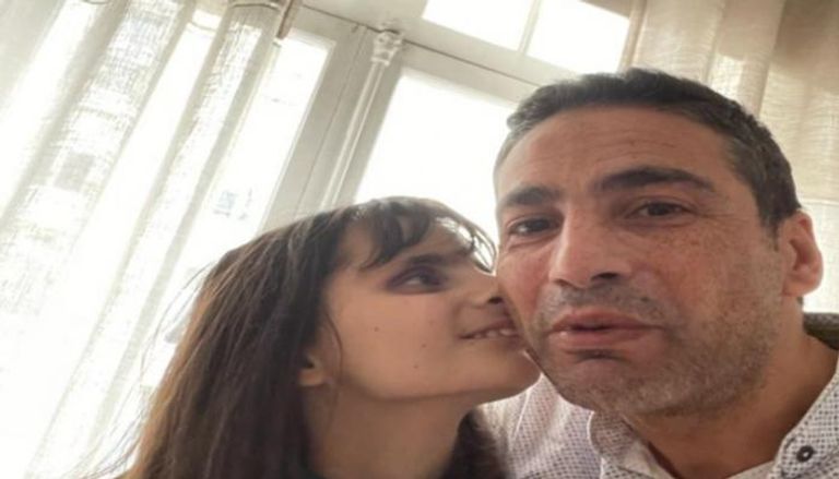 نور الدين طفلة لبنانية كفيفة تحرز جائزة الإملاء في فرنسا