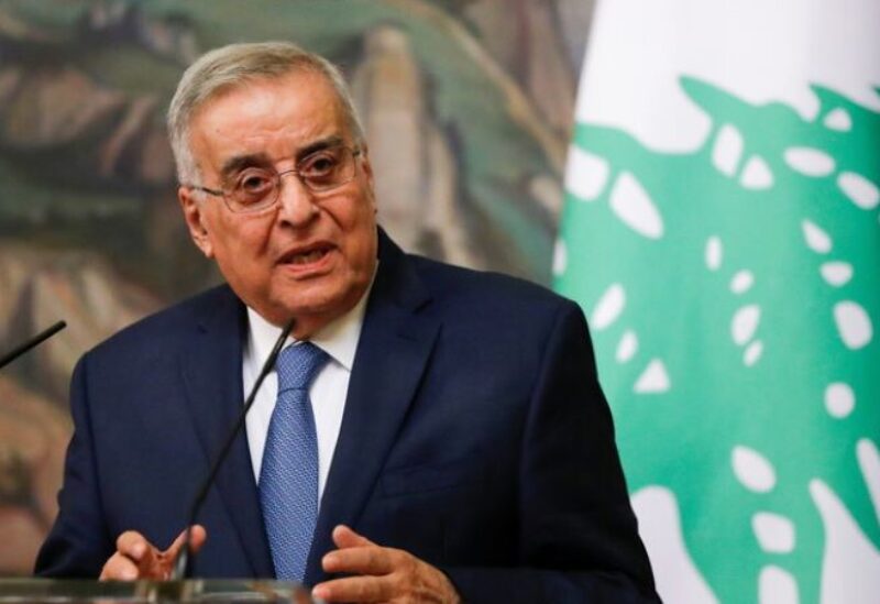 وزير الخارجية: نتابع عن كثب أوضاع اللبنانيين في أوكرانيا