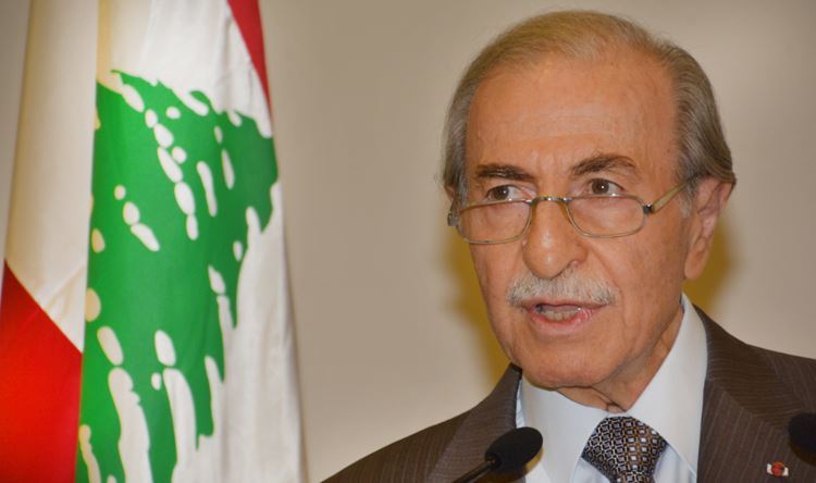 انور الخليل الخليل: شبعنا خططا وبعدنا بالعتمة