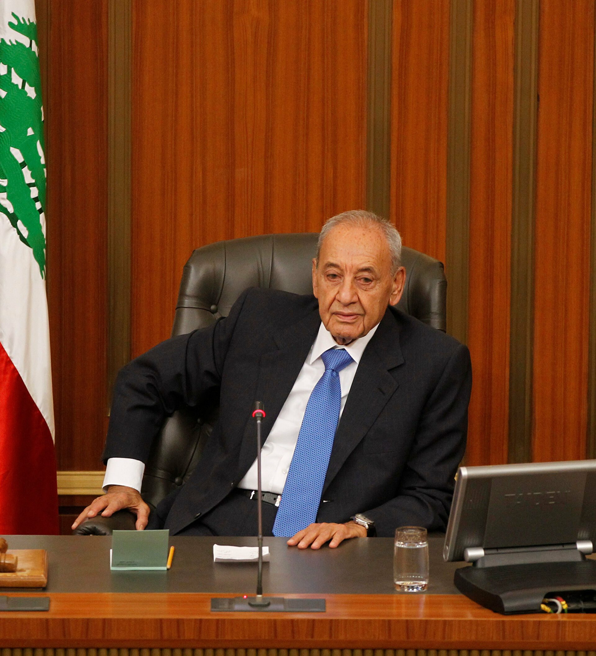 بري بري: ” دا بُعدهم”