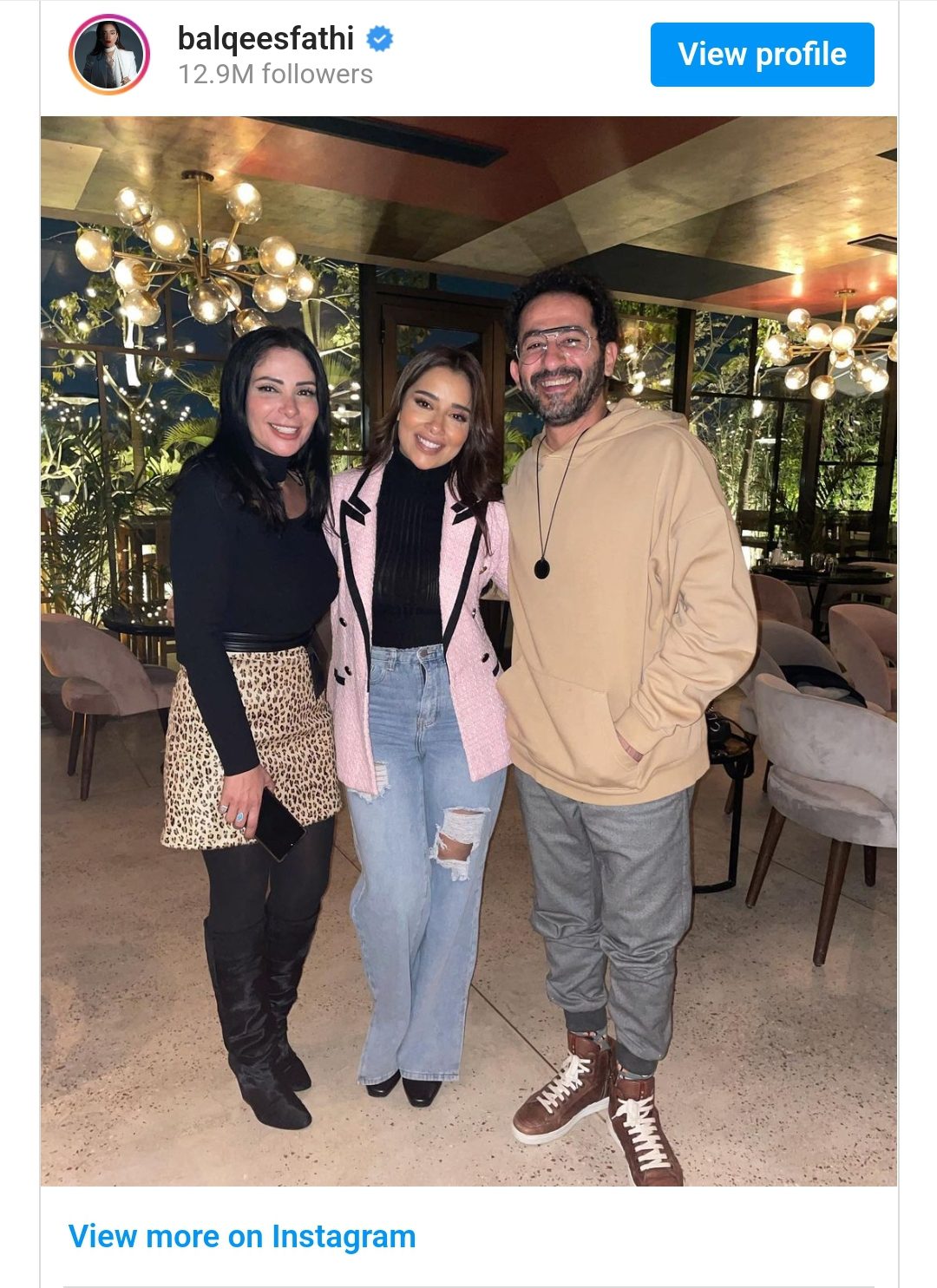 ما الذي يجمع بلقيس وأحمد حلمي ومنى زكي؟