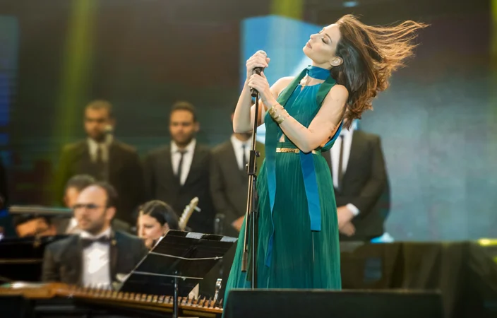 hiba-tawaji-1-3 هبة طوجي بألبوم عالمي