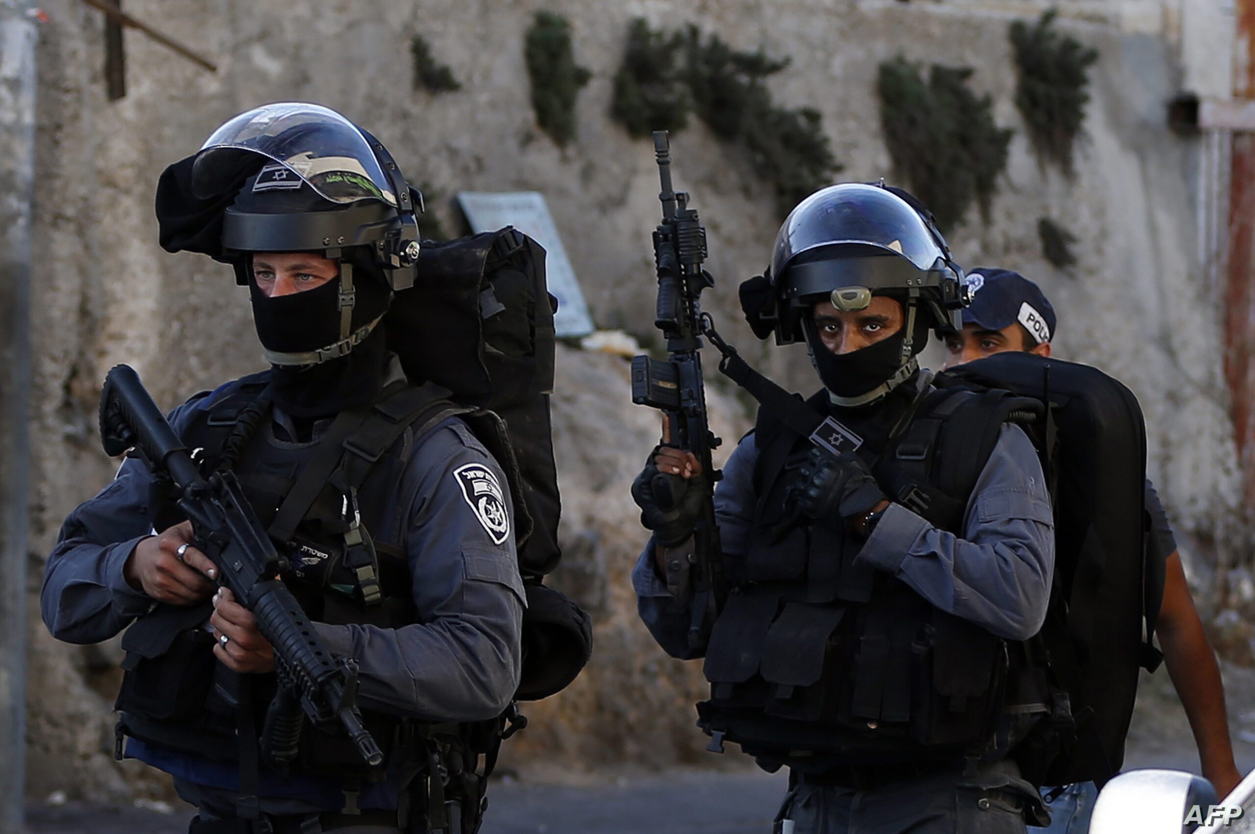 PALESTINIAN-ISRAEL-JERUSALEM-AL AQSA ادرعي: اعتقال ثلاثة أشخاص مشتبه فيهم حاولوا التسلّل من قطاع غزّة الى إسرائيل