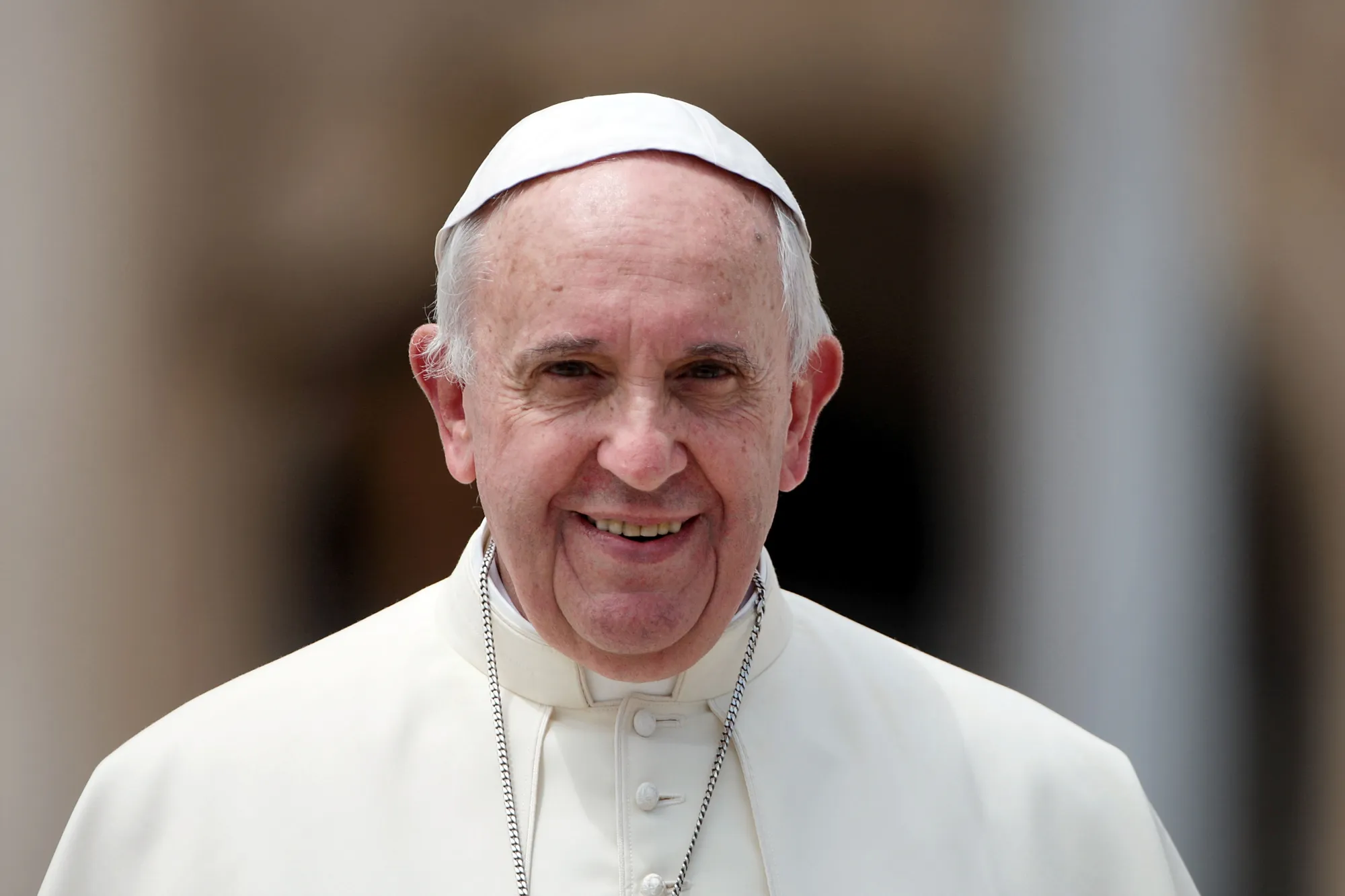 البابا فرنسيس: فلنبنِ عالماً يمكن للجميع أن يعيشوا فيه بسلام وكرامة