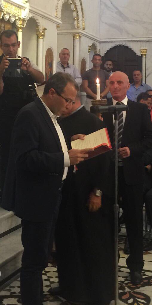 جبران باسيل كنيسة العامل الديني للمّ العطف