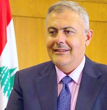مروان عبود عبود تسلّم من بعثة الاتحاد الأوروبي لمراقبة الانتخابات النيابية التقرير الأولي
