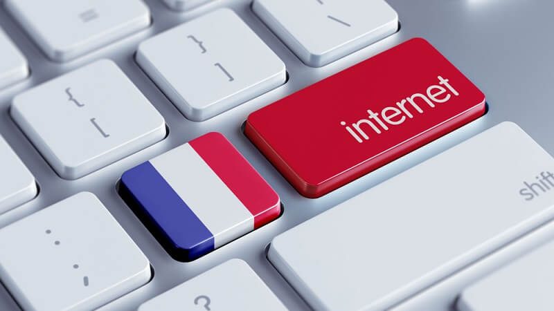 1D3DB2B6-C8BE-4A6D-8E55-CFF874A77A88 تعطل خدمة الإنترنت في مدن فرنسية عدة بسبب أعمال تخريب