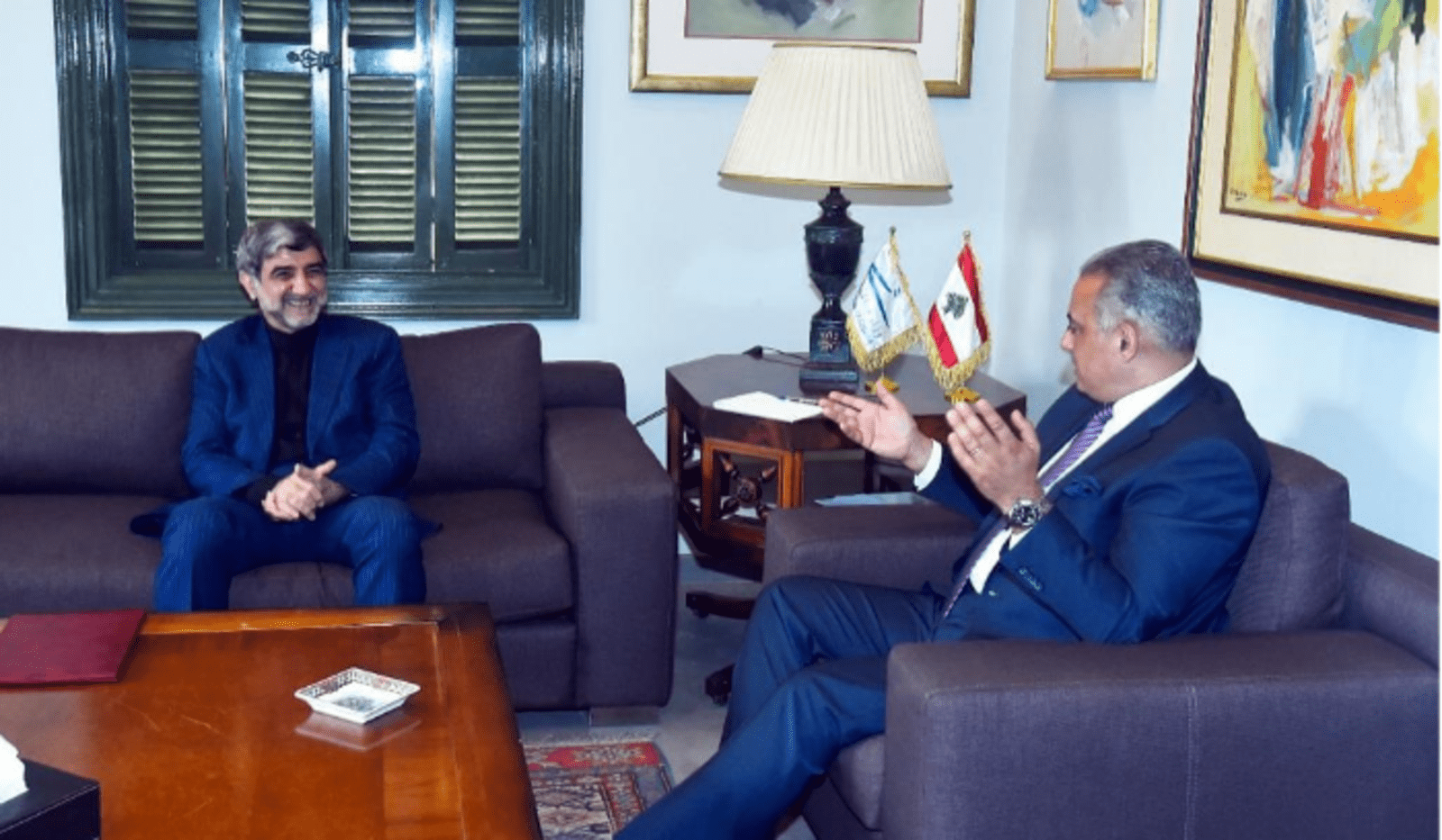 2183988_1650985154 المرتضى تسلم من السفير الإيراني دعوة لزيارة طهران