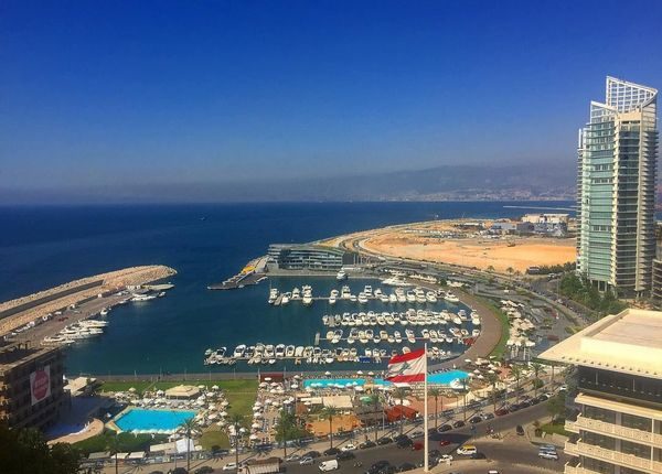 الاملاك البحرية خاص: سياسيون نافذون خلف مرسوم تشغيل الأملاك البحرية بمبلغ معدوم