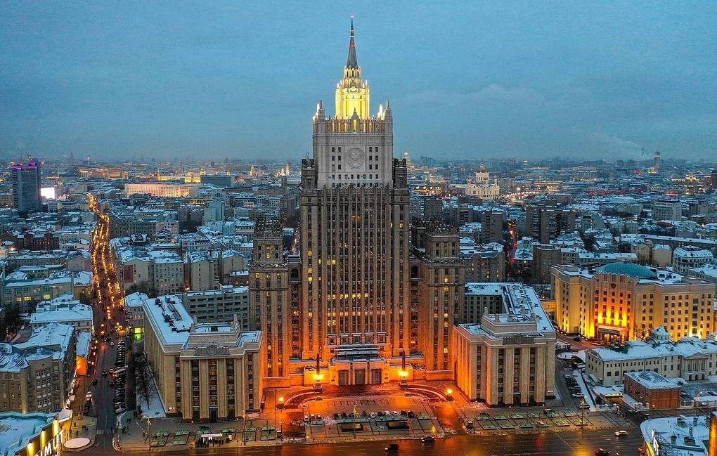 بلغاريا طردت دبلوماسيين روسيين… وروسيا تتوعّد بالردّ