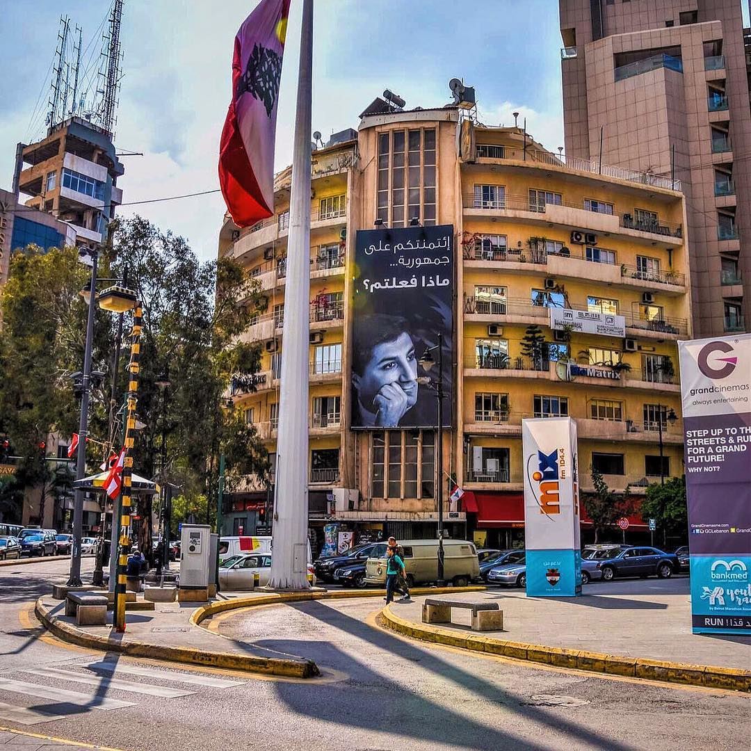 ساسين Rebirth Beirut أعادت الإنارة والإشارات بساحة ساسين