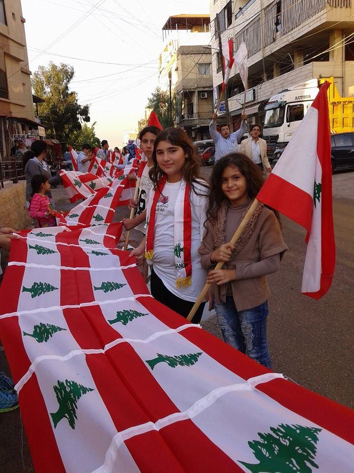 علم لبنان اطفال التوازنات البرلمانية الجديدة تبدل “قواعد الاشتباك”