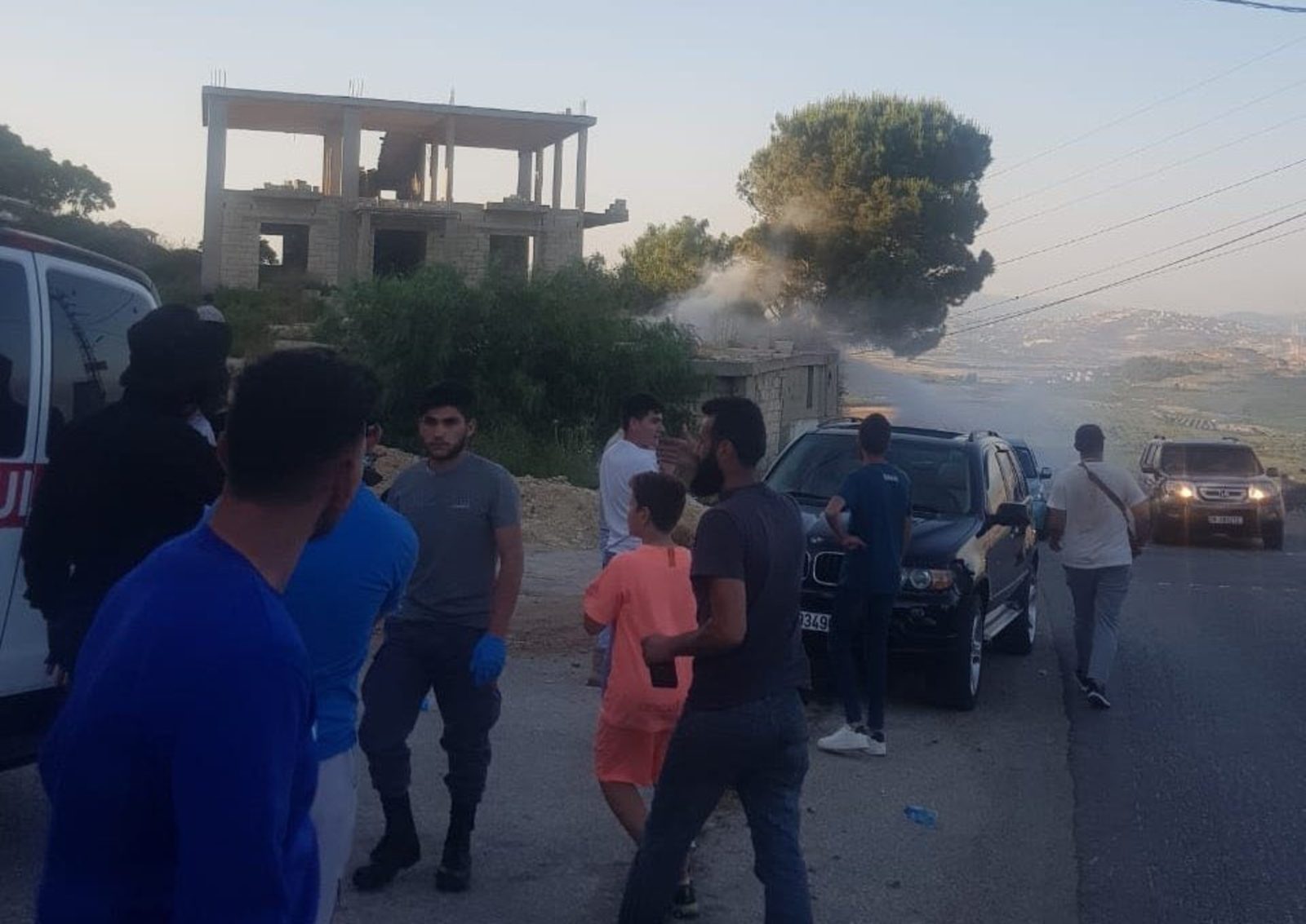 الجيش الاسرائيلي يلقي قنابل مسيلة للدموع على المحتفلين بالعديسة