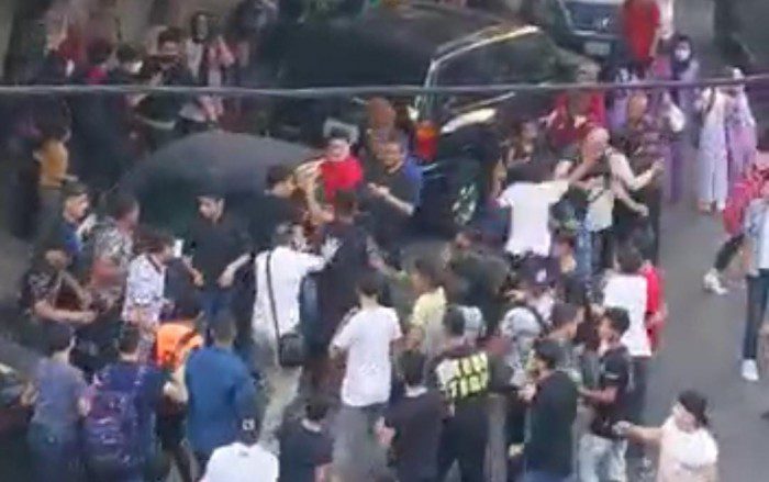 IMG-20220524-WA0109 بالفيديو- إشكالٌ كبير في المريجة.. تضارب بالسكاكين وحادث صدم مروع