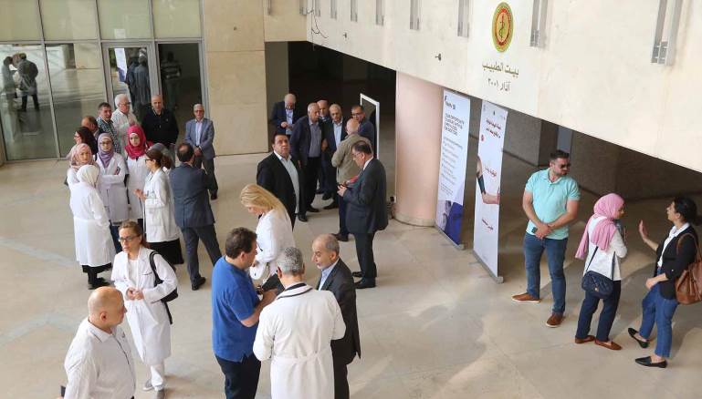 صناديق اقتراع اعضاء نقابة الاطباء اقفلت… اليكم عدد المقترعين