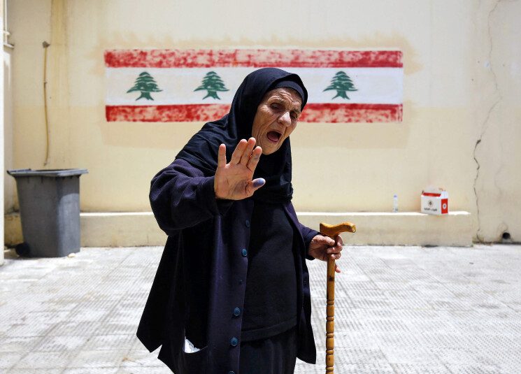الحريري يؤدّب «المنشقّـــين» عنه!