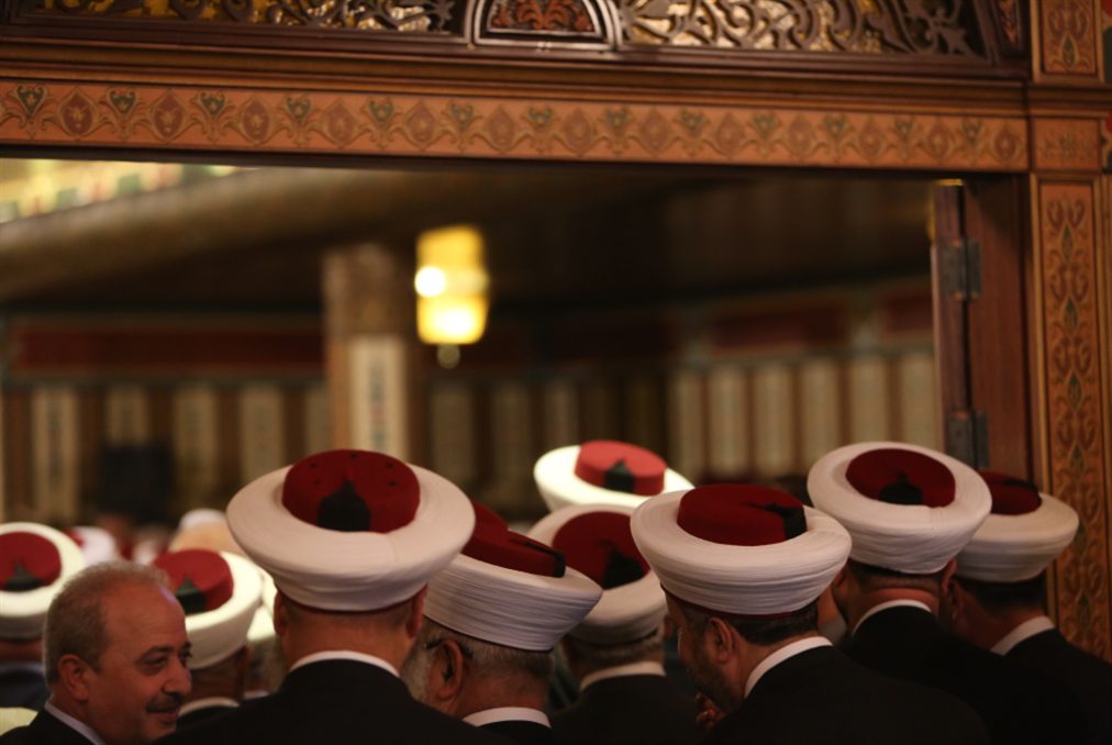 قضاة الشرع قضاة الشرع مفلسون والمفتي يغلق أبوابه