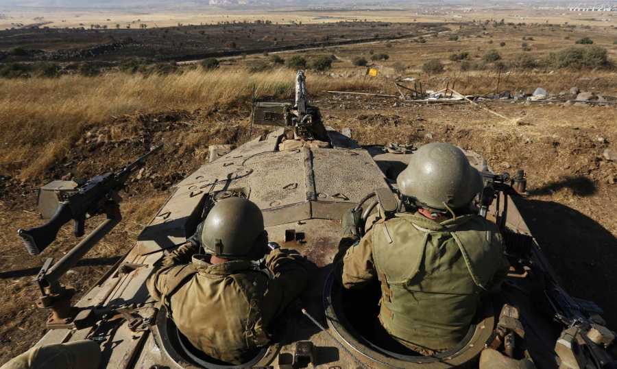 الجيش الاسرائيلي: غارات على قطاع غزة وإعلان حالة خاصة في الجبهة الداخلية