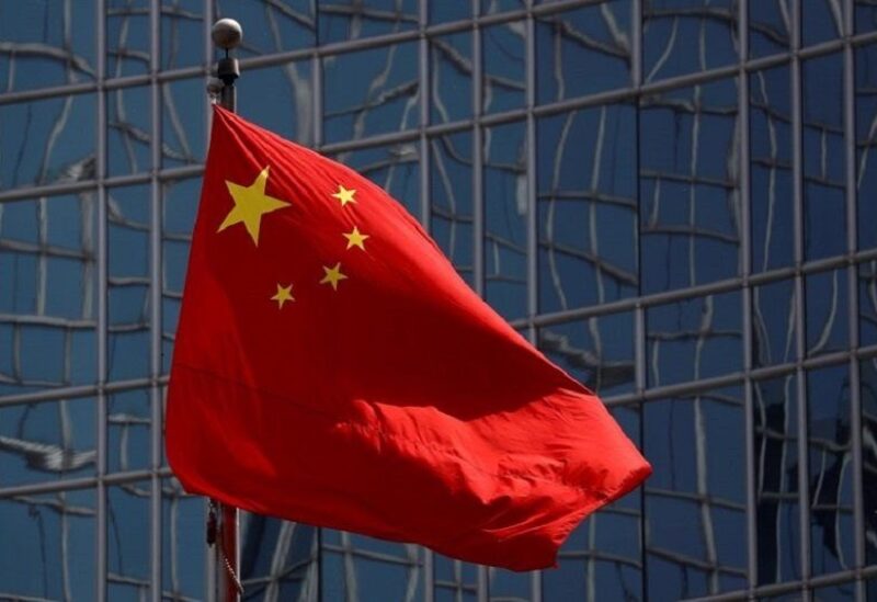بكين تستدعي 6 دبلوماسيين من بريطانيا