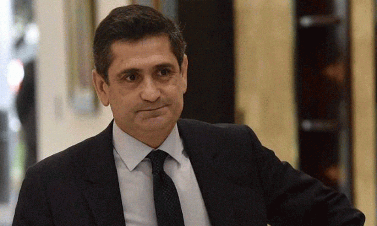 ريشار قيومجيان0 قيومجيان: اللهم نجنا من الأغبياء المفيدين لحزب الله