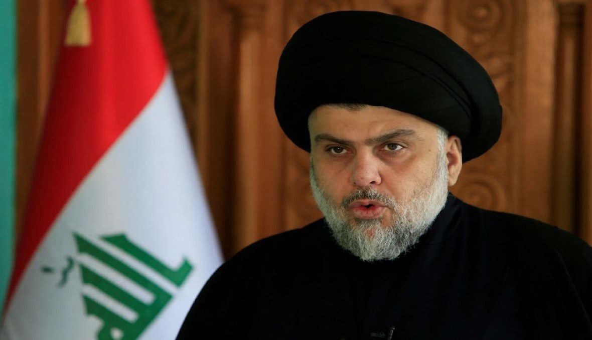 مقتدى الصدر يدعو لتسليم السلاح الى الدولة وتقوية الجيش والشرطة