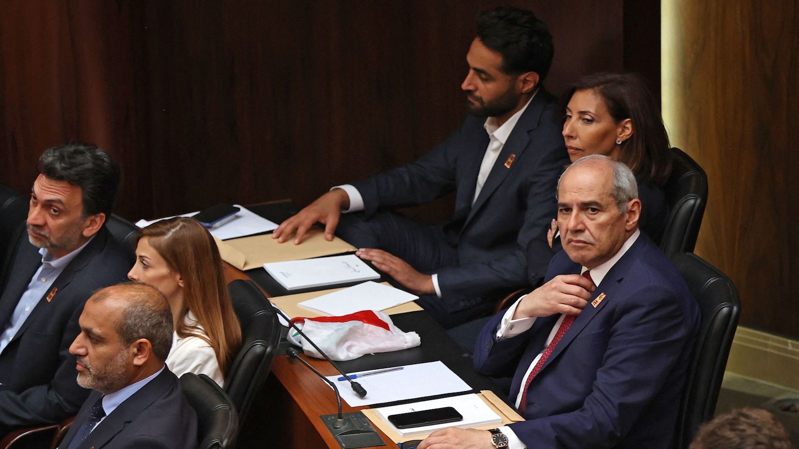LEBANON-POLITICS-PARLIAMENT خلف يعتذر من اهالي بيروت