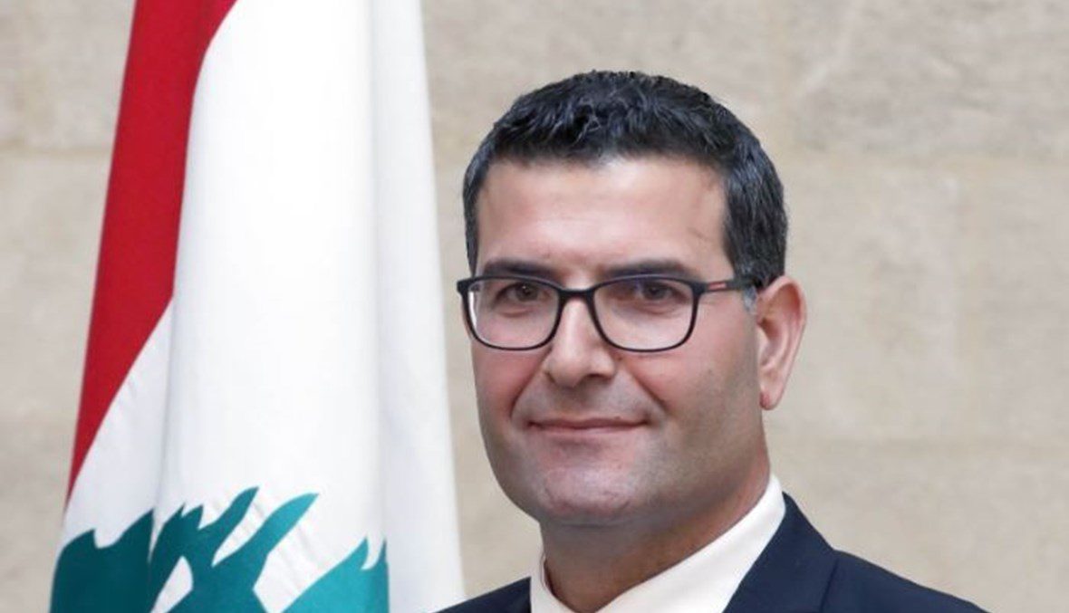 181266Image1-1180x677_d عباس الحاج: لا يمكن البقاء في هذه الديمقراطية التوافقية