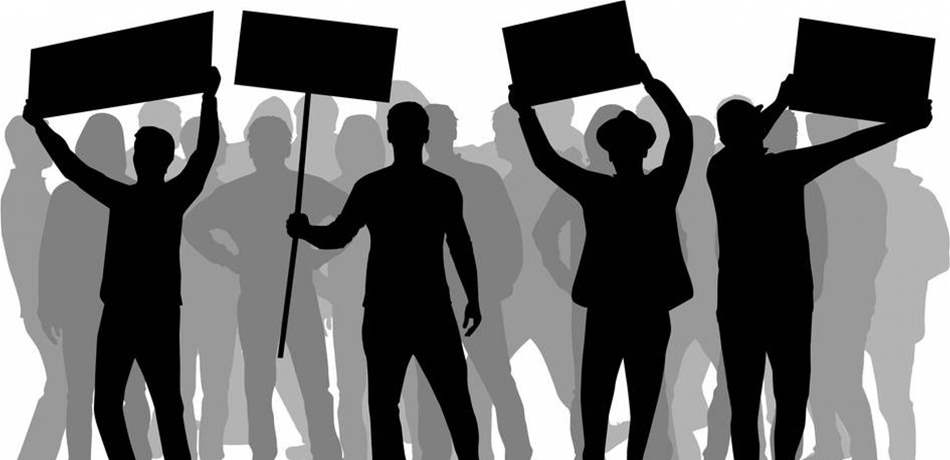 اعتصام اعتصام لأهالي كفرحلدا وبيت شلالا وديربلا.. والسبب؟