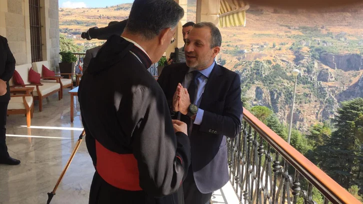 الراعي باسيل 1