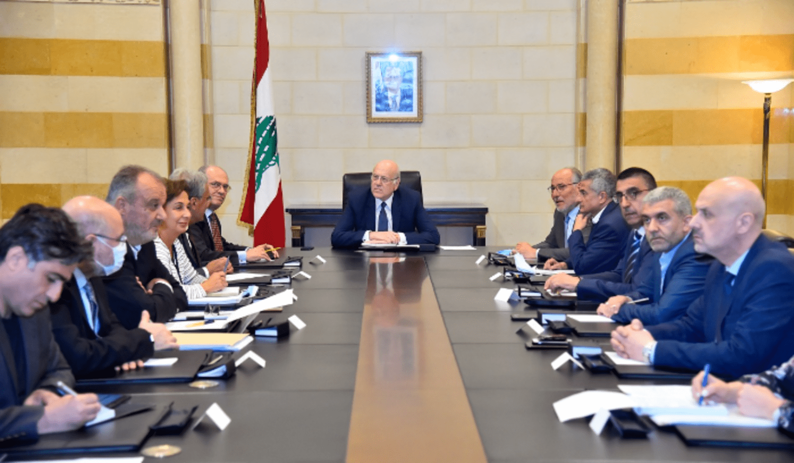 ميقاتي الحكومة ميقاتي: إضراب موظفي القطاع العام ليس الحل المستدام