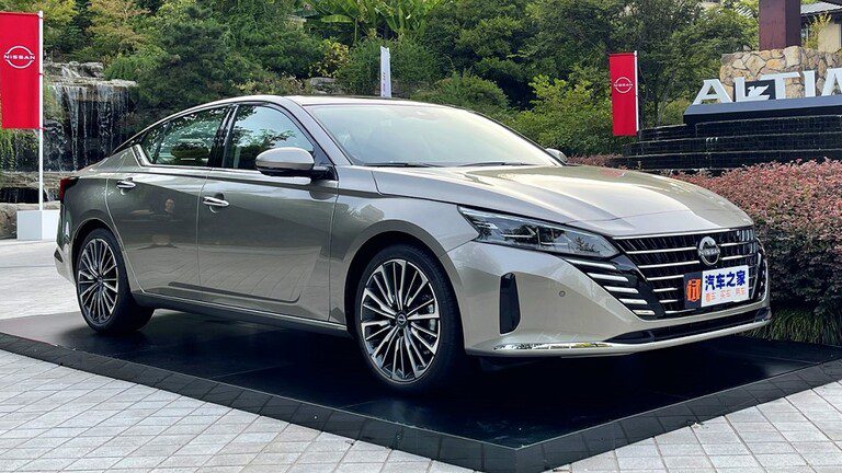 630783db423604257e148dbf بالفيديو- Altima الشهيرة من نيسان أصبحت أكبر وأكثر عصرية