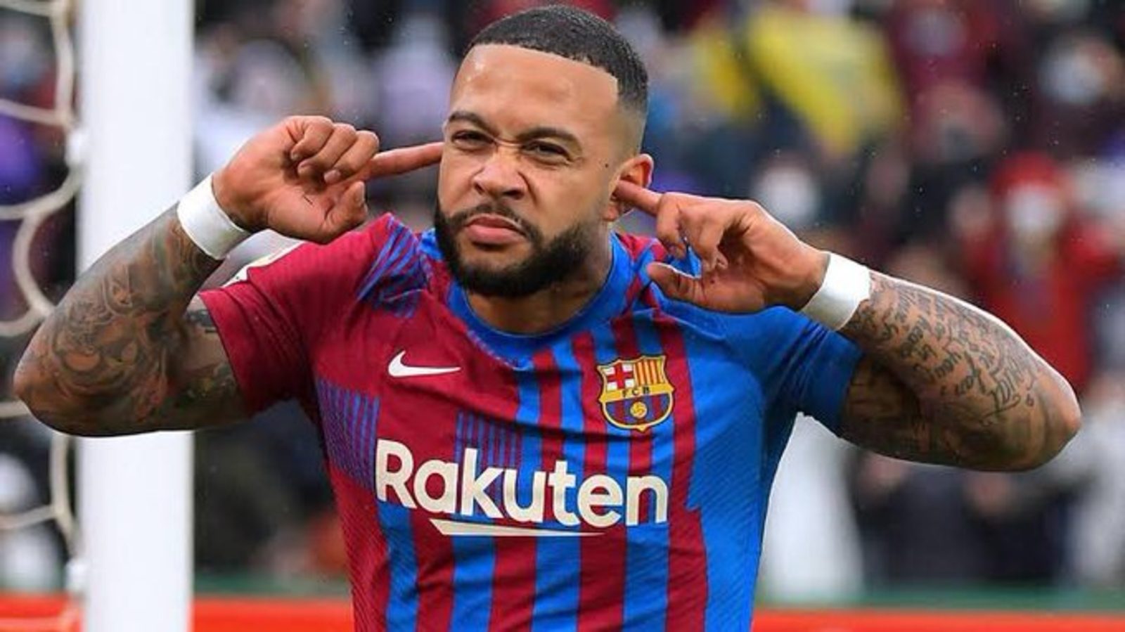 ديباي يحدد شرطين للرحيل عن برشلونة