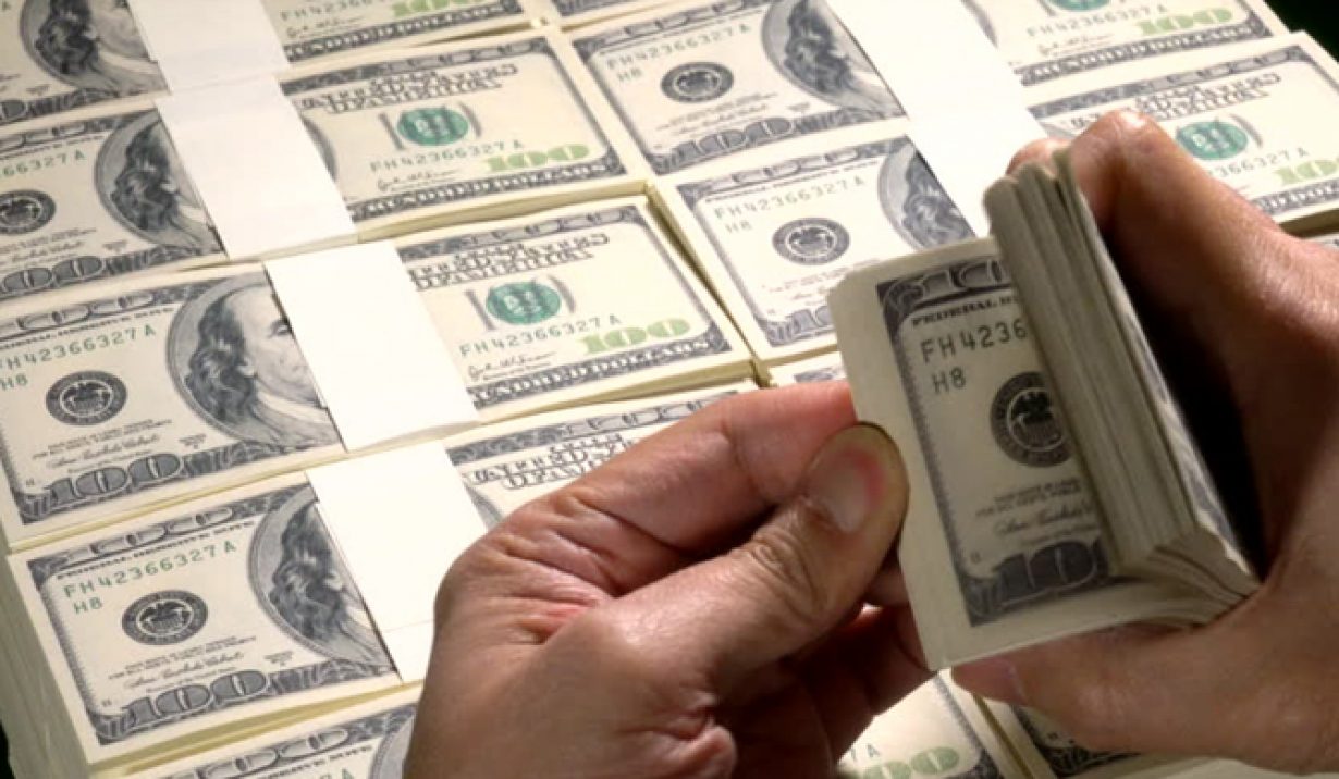 ارتفاع سعر صرف دولار السوداء