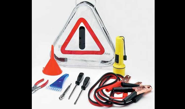 car أشياء يجب أن تتواجد في سيارتك دائماً