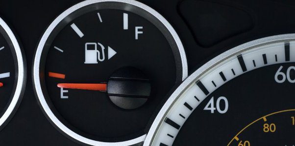 المحروقات المحروقات ترافق الدولار صعودًا… والبنزين يقترب من المليونين