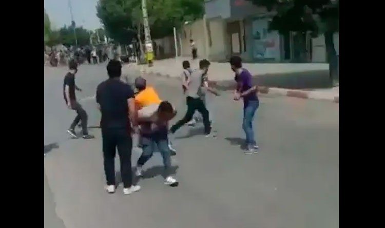 مصابين بالاحتجاجات ‏وإضراب أصحاب المتاجر‏ في إيران