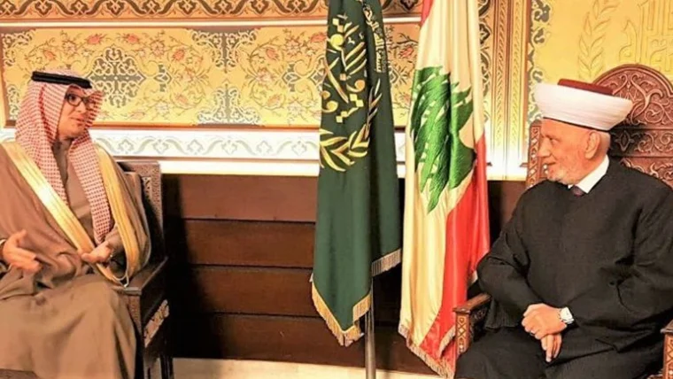دريان بخاري هل تنجح دار الفتوى والسفارة السعودية في وضع حد لتشرذم النواب السنّة؟