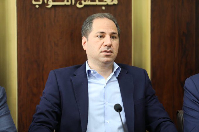 سامي الجميل سامي الجميل: ليسوا مقتنعين بالموازنة “من ميقاتي وجرّ” وأتحداه ان يعلن أنه مقتنع بأرقامها