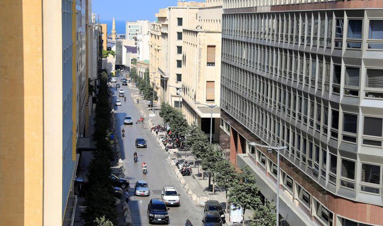 شارع المصارف موظفو المصارف يحذّرون: لاتّخاذ كل الخطوات لتأمين حمايتنا