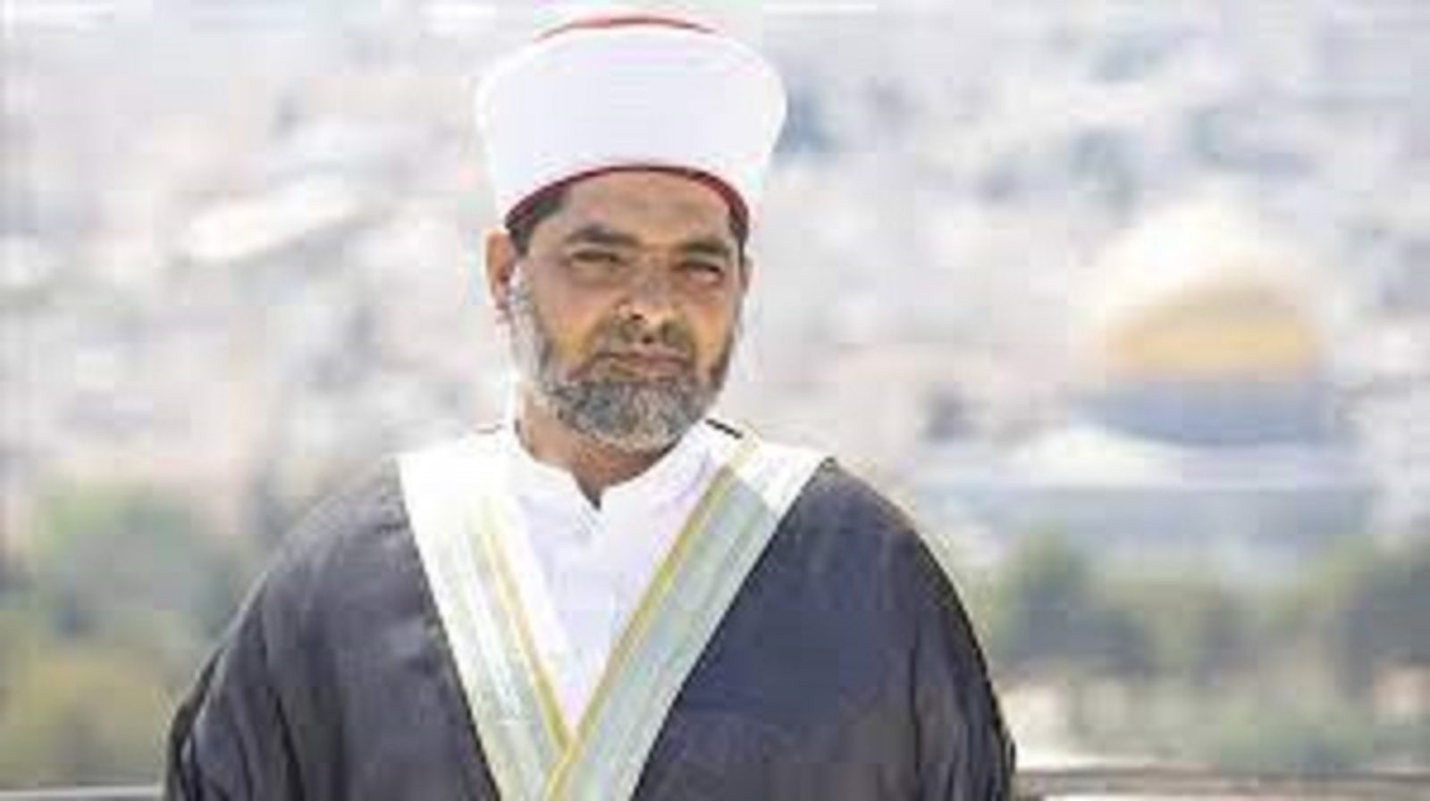 عمر الكسواني مدير المسجد الأقصى عمر الكسواني بقبضة الشرطة الاسرائيلية