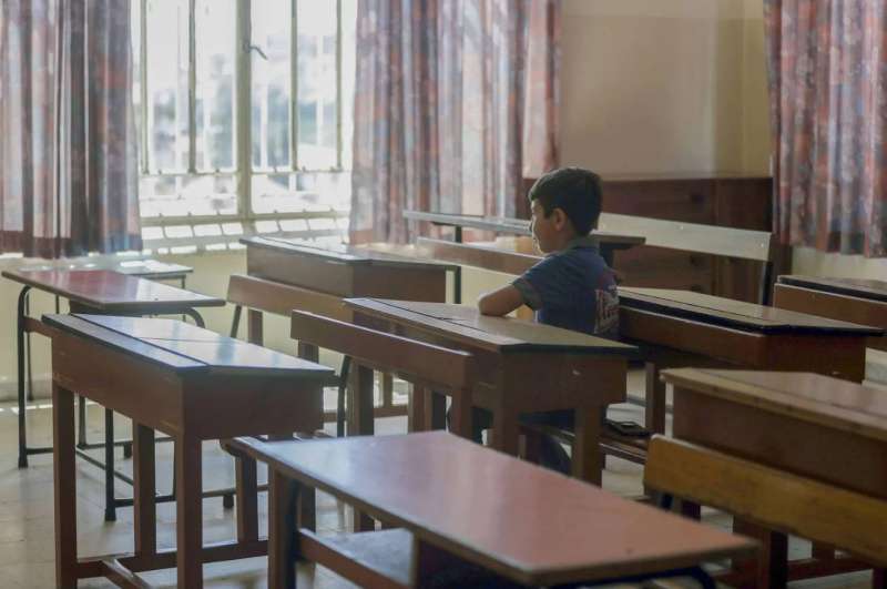 مدرسة خطوات جديدة قد تنقذ العام الدراسي من الخطر المؤكد