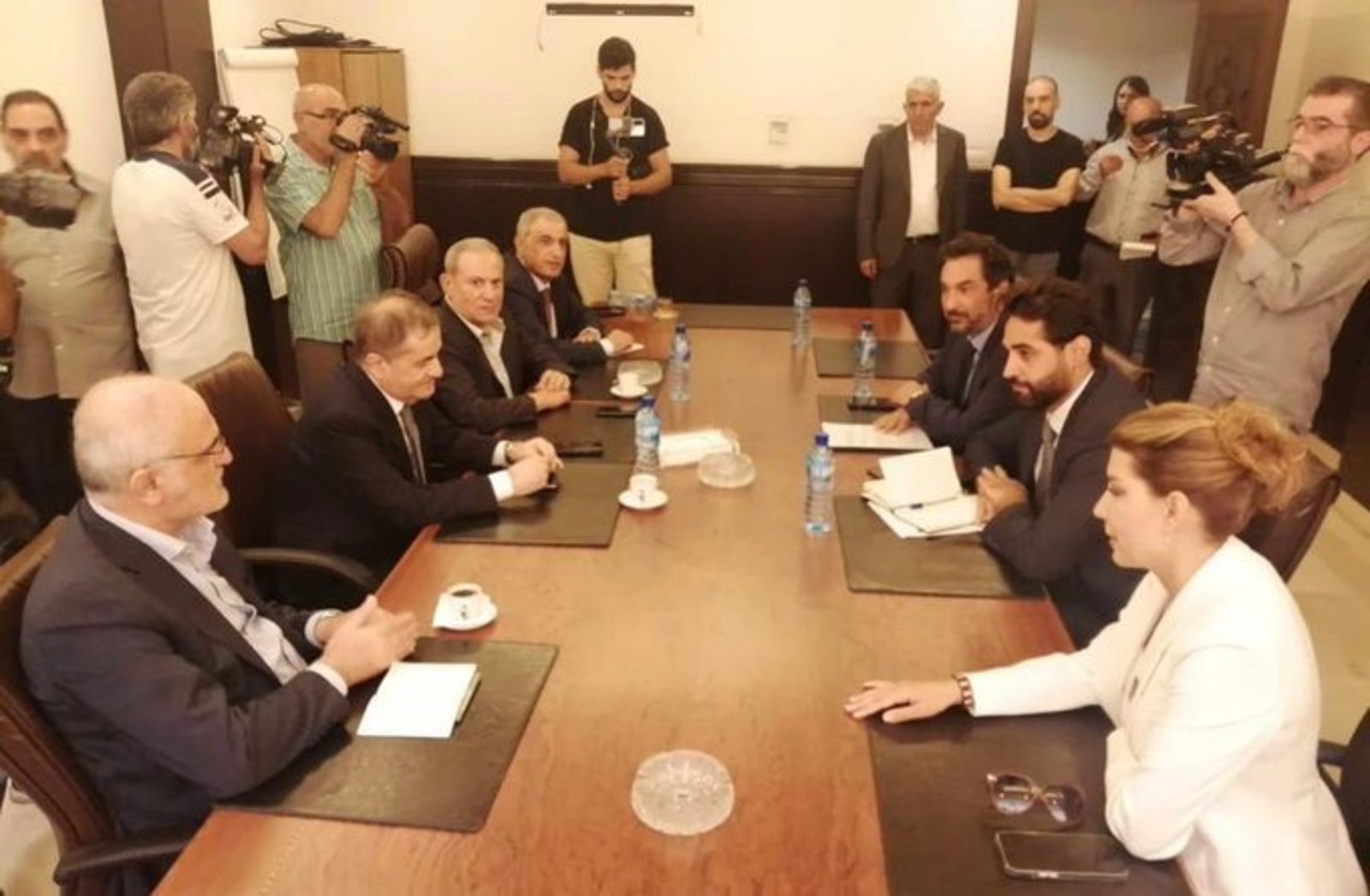 نواب التغيير في عين التينة نواب التغيير من عين التينة: نتمنى أن يترجم الكلام الطيب بجلسة لإنتخاب رئيس جمهورية