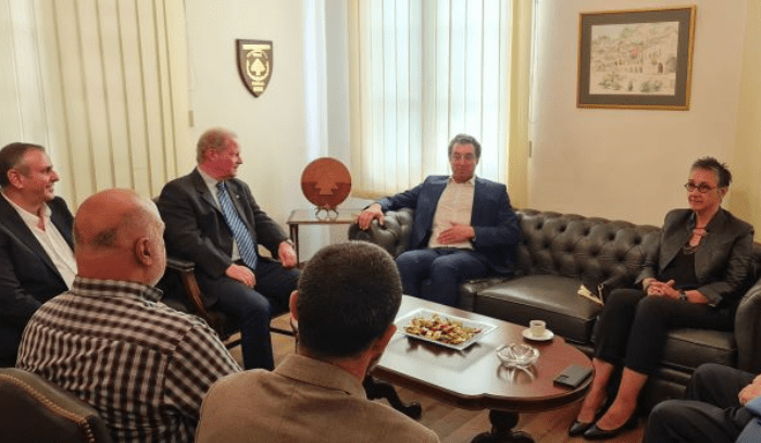 نواب التغيير وفد من نواب التغيير زار رئيس الأحرار