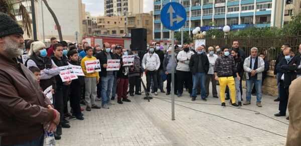 e59398de6a520197e1cd82fb13e2df9f اعتصام في ساحة ايليا بصيدا