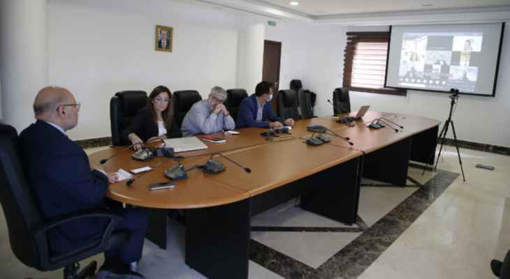 الابيض والشباب الأبيض حث بعض السفراء على مواصلة دعم لبنان بهذه المرحلة!