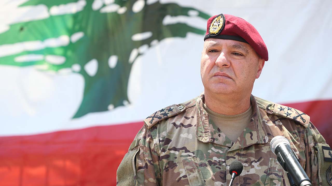 قائد الجيش1
