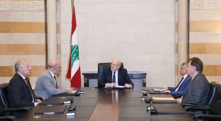 3446589_1669722219 ماذا قال الأبيض عن موازنة الاستشفاء؟